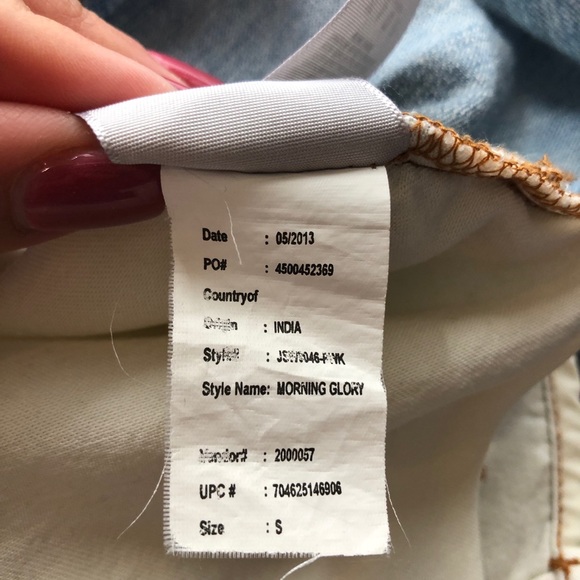 Jessica Simpson Morning Glory Soft Denim Top S-S - Picture 7 of 8